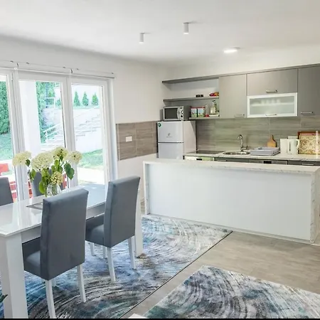 Apartment Noor