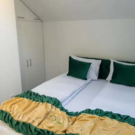 Noor Apartment